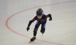 短道速滑看得好紧张 短道速滑看得好紧张